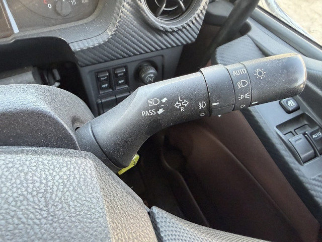 日野 プロフィア 大型 ウィング 2DG-FW1AHG(101720) 38枚目