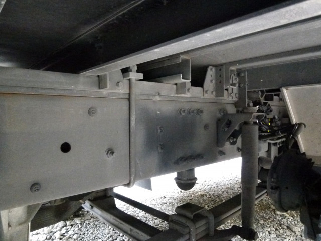 UDトラックス（日産） クオン 大型 ウィング 2PG-CG5CA(101721) 38枚目