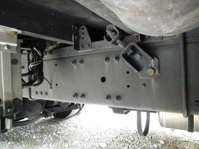 UDトラックス（日産） クオン 大型 ウィング 2PG-CG5CA(101721) 39枚目