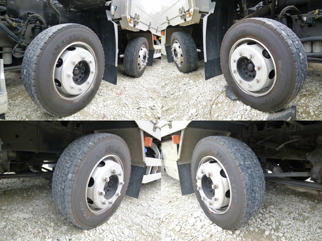 UDトラックス（日産） クオン 大型 ウィング 2PG-CG5CA(101721) 42枚目