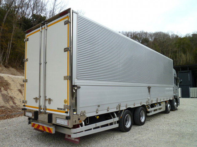 Nissan UD quon Large Wing body 2PG-CG5CA(101723) 4枚目