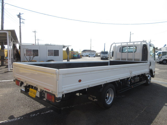 いすゞ エルフ 小型 平ボディ 2RG-NPR88AR(101724) 4枚目