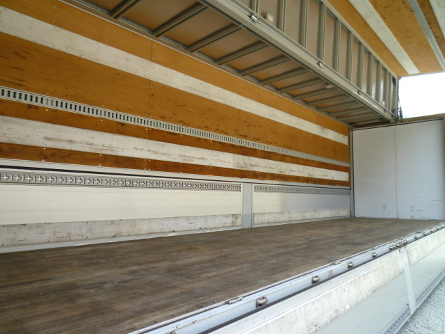 Nissan UD quon Large Wing body 2PG-CG5CA(101723) 22枚目