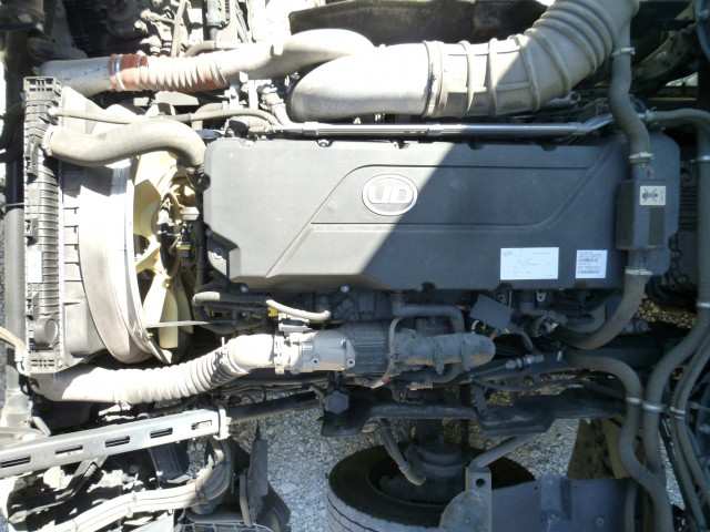 Nissan UD quon Large Wing body 2PG-CG5CA(101723) 29枚目