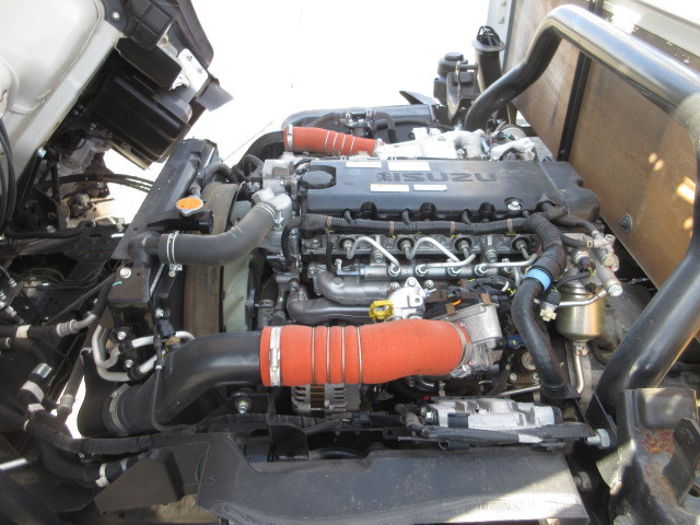 いすゞ エルフ 小型 平ボディ 2RG-NPR88AR(101724) 27枚目