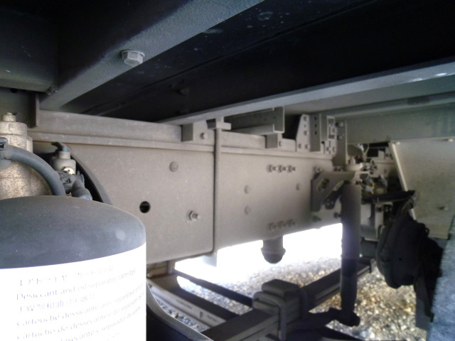 Nissan UD quon Large Wing body 2PG-CG5CA(101723) 41枚目