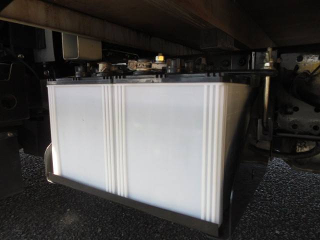 いすゞ エルフ 小型 平ボディ 2RG-NPR88AR(101724) 47枚目