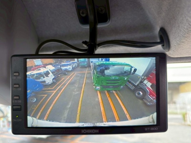 いすゞ フォワード 中型 冷蔵冷凍バン 2PG-FRR90S2(101725) 26枚目