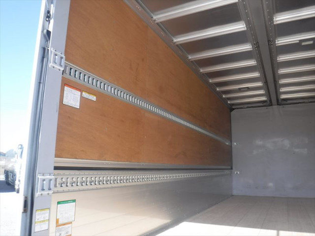 いすゞ フォワード 中型 ウィング 2RG-FRR90T2(101726) 26枚目