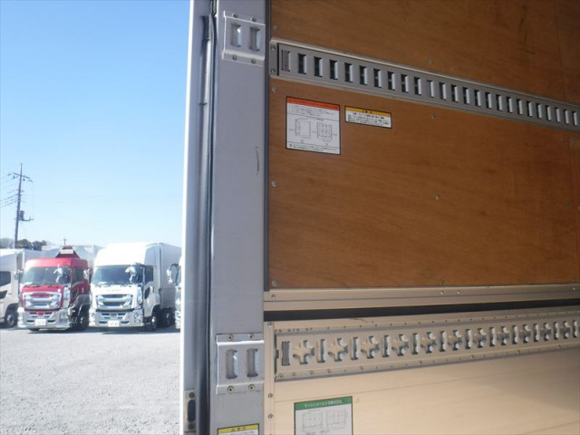 いすゞ フォワード 中型 ウィング 2RG-FRR90T2(101726) 28枚目