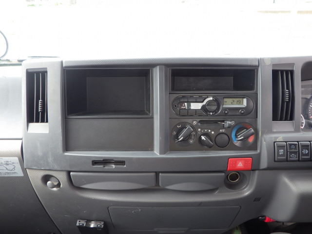 マツダ タイタン 小型 平ボディ TRG-LHR85A(101728) 9枚目