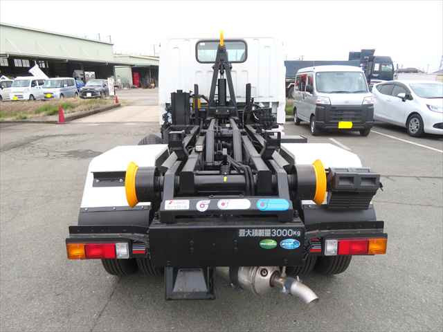 三菱ふそう キャンター 小型 コンテナ専用車 2RG-FBAV0(101736) 7枚目