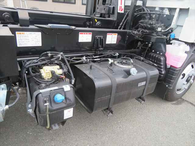 三菱ふそう キャンター 小型 コンテナ専用車 2RG-FBAV0(101736) 17枚目