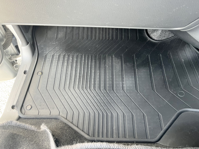 日産自動車 キャラバン 小型 バス CBF-CS4E26(101735) 35枚目