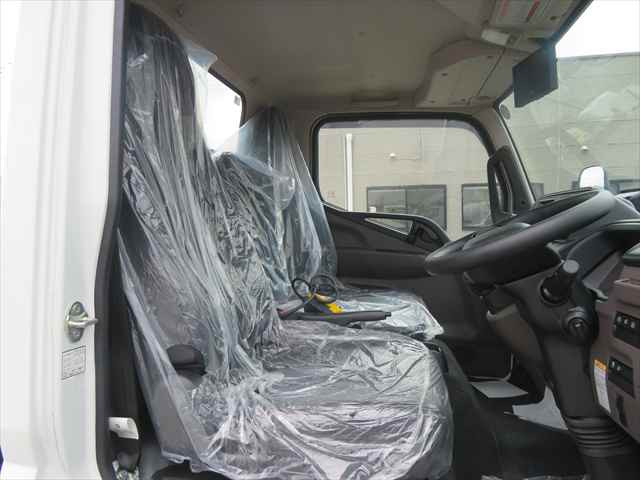 三菱ふそう キャンター 小型 コンテナ専用車 2RG-FBAV0(101736) 30枚目