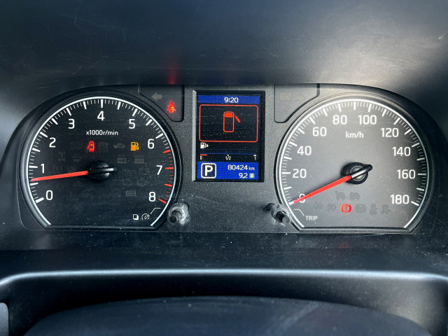 日産自動車 キャラバン 小型 バス CBF-CS4E26(101735) 38枚目