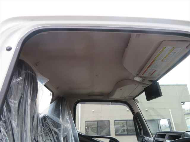 三菱ふそう キャンター 小型 コンテナ専用車 2RG-FBAV0(101736) 31枚目