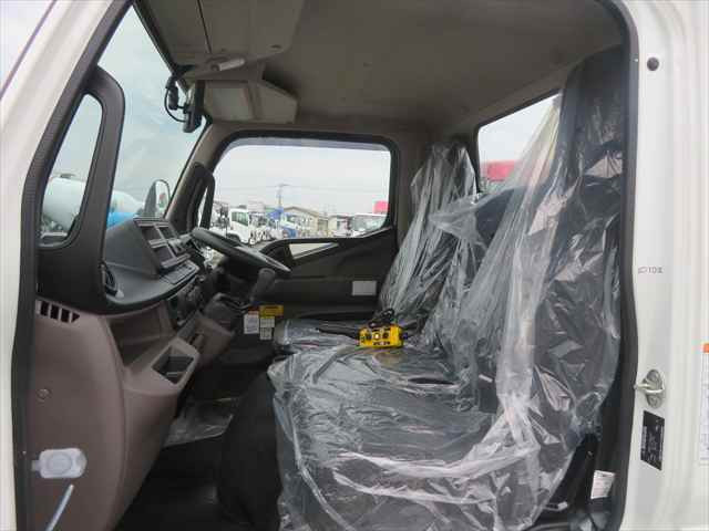 三菱ふそう キャンター 小型 コンテナ専用車 2RG-FBAV0(101736) 32枚目