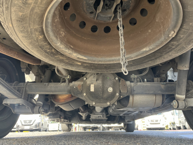 日産自動車 キャラバン 小型 バス CBF-CS4E26(101735) 42枚目