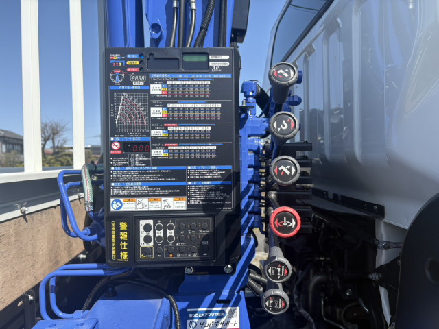 三菱ふそう キャンター 小型 平ボディ（クレーン付） 2PG-FEB80(101738) 20枚目