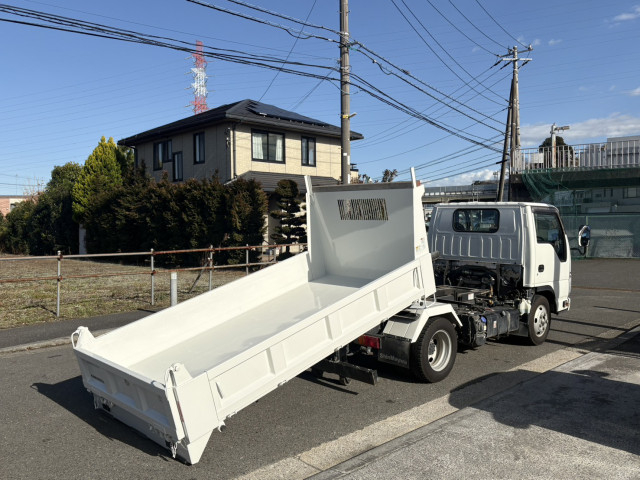 いすゞ エルフ 小型 土砂ダンプ 2RG-NKR88AN(101740) 9枚目