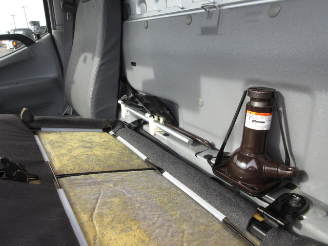 トヨタ ダイナ 小型 平ボディ 2PG-GDY281(101739) 24枚目