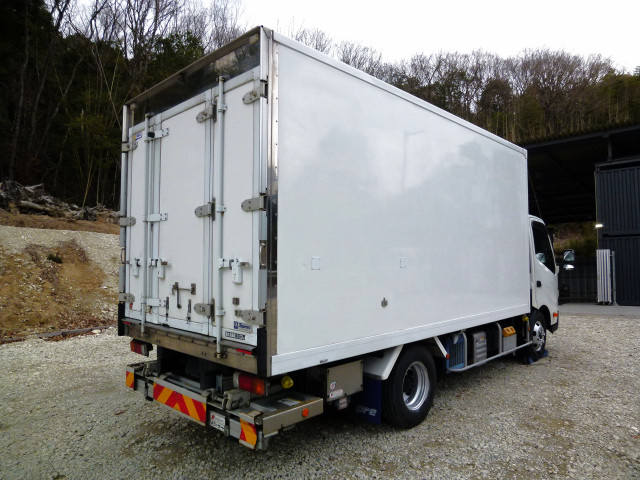 日野 デュトロ 小型 冷蔵冷凍バン 2KG-XZU710M(101741) 4枚目