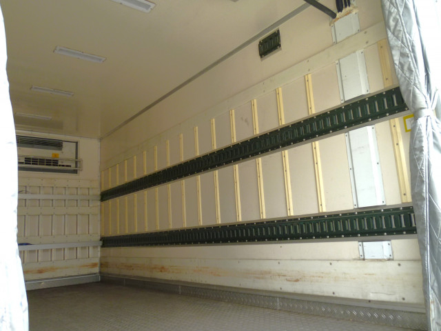 日野 デュトロ 小型 冷蔵冷凍バン 2KG-XZU710M(101741) 12枚目