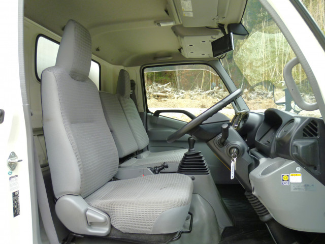 日野 デュトロ 小型 冷蔵冷凍バン 2KG-XZU710M(101741) 31枚目