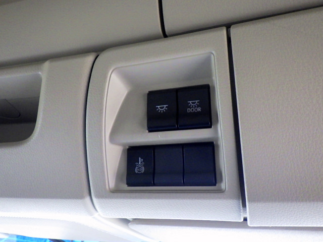 日野 レンジャー 中型 ウィング 2PG-FD2ABG(101744) 24枚目