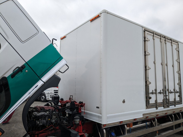 日野 レンジャー 増トン 保冷バン 2PG-FE2ABA(101745) 45枚目