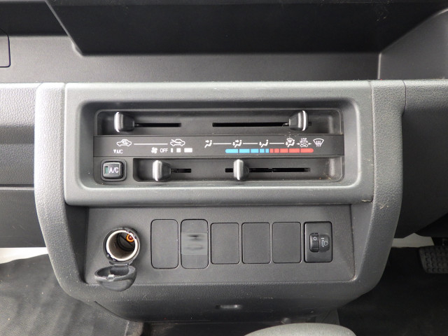 ダイハツ ハイゼット 軽 平ボディ EBD-S500P(101747) 12枚目