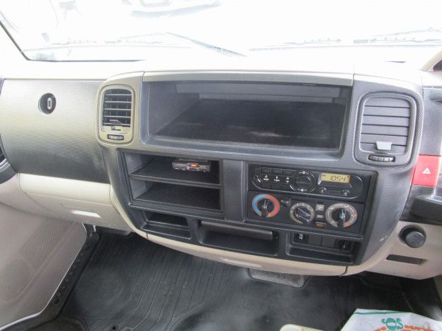 日産自動車 アトラス 小型 平ボディ CBF-SQ2F24(101749) 26枚目