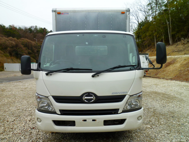 日野 デュトロ 小型 バン TKG-XZU710M(101756) 2枚目