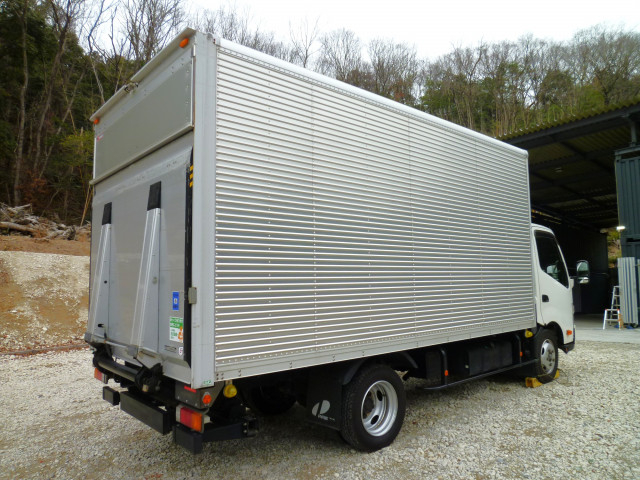 日野 デュトロ 小型 バン TKG-XZU710M(101756) 4枚目