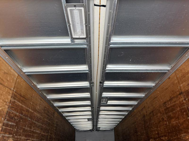 三菱ふそう スーパーグレート 大型 ウィング QPG-FS64VZ(101757) 15枚目