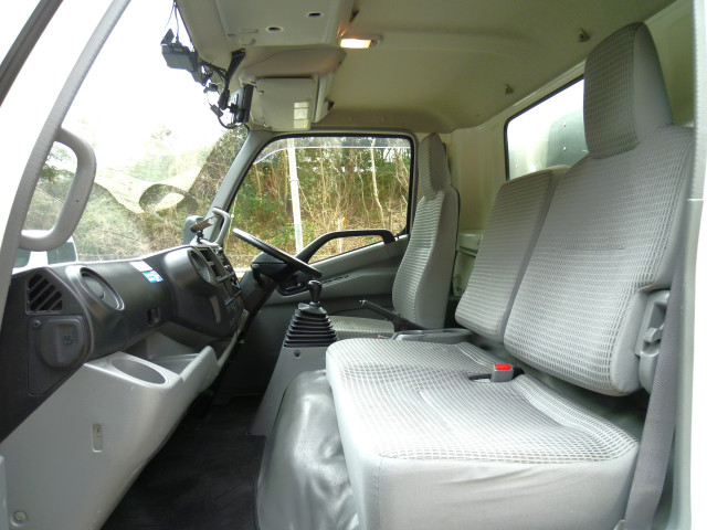 日野 デュトロ 小型 バン TKG-XZU710M(101756) 34枚目