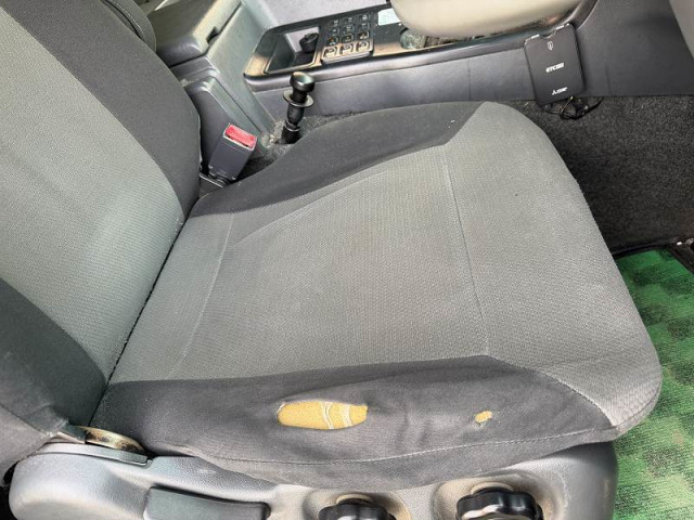 三菱ふそう スーパーグレート 大型 ウィング QPG-FS64VZ(101757) 29枚目