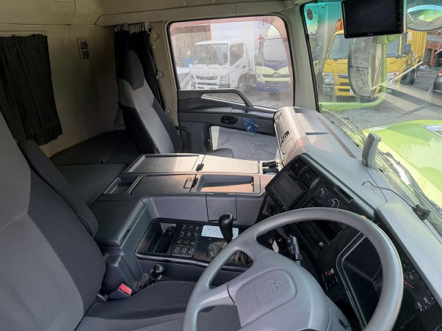 三菱ふそう スーパーグレート 大型 ウィング QPG-FS64VZ(101757) 32枚目