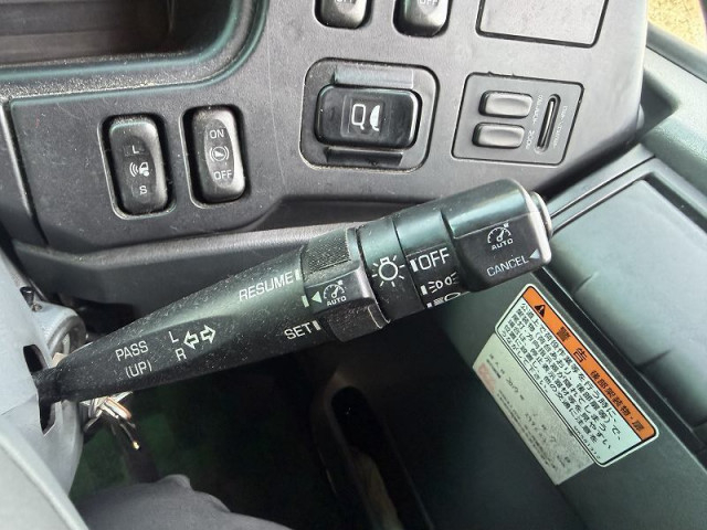 三菱ふそう スーパーグレート 大型 ウィング QPG-FS64VZ(101757) 39枚目