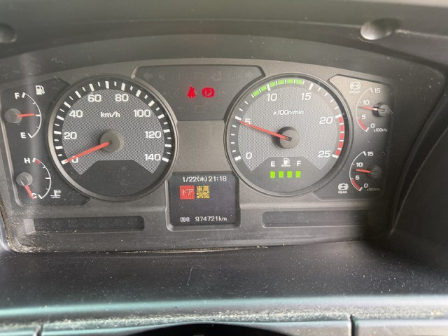 三菱ふそう スーパーグレート 大型 ウィング QPG-FS64VZ(101757) 40枚目