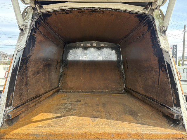 日野 レンジャー 中型 塵芥車（プレス式） TKG-FC9JGAA(101760) 17枚目