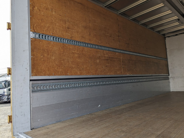 日野 レンジャー 中型 ウィング TKG-FD7JLAG(101761) 19枚目