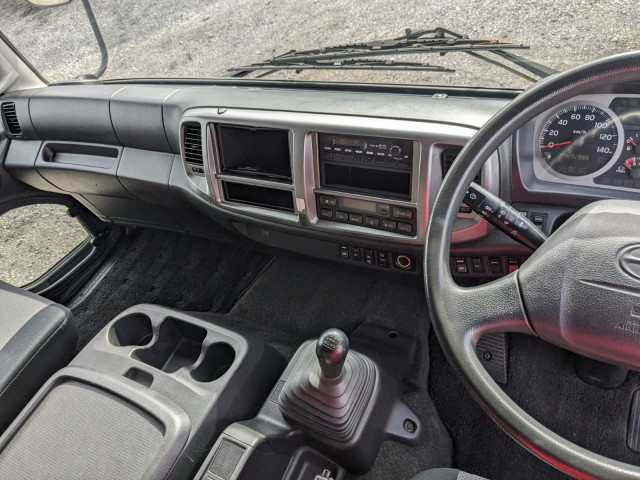 日野 レンジャー 中型 ウィング TKG-FD7JLAG(101761) 25枚目