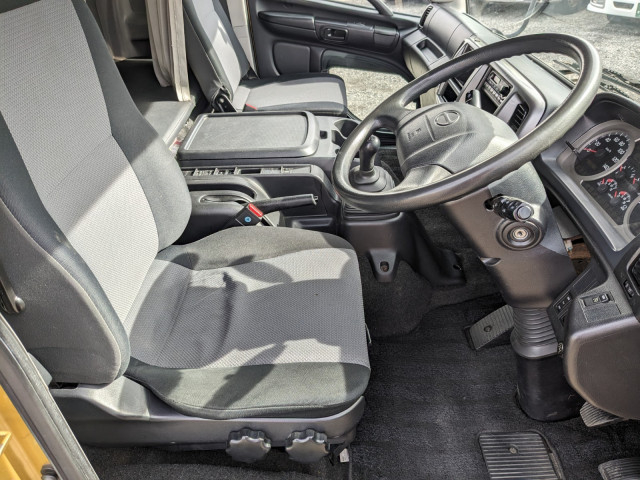 日野 レンジャー 中型 ウィング TKG-FD7JLAG(101761) 26枚目