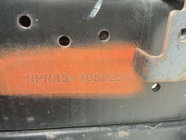 いすゞ エルフ 小型 キャリアカー TRG-NPR85AN(101762) 27枚目