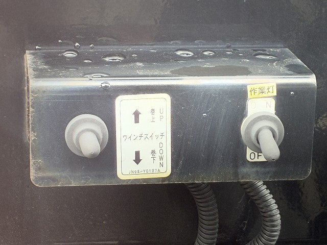 いすゞ エルフ 小型 キャリアカー TRG-NPR85AN(101762) 28枚目