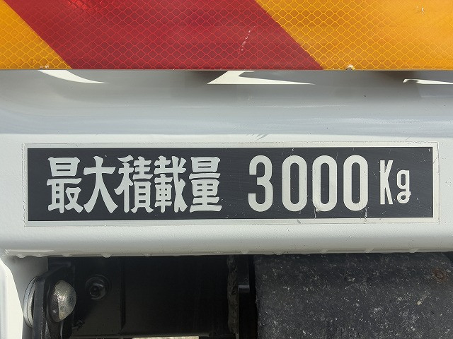 いすゞ エルフ 小型 キャリアカー TRG-NPR85AN(101762) 43枚目