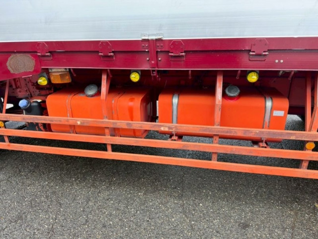 日野 プロフィア 大型 平ボディ QPG-FR1ASEA(101764) 12枚目