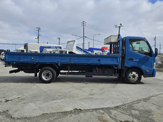 日野 デュトロ 小型 平ボディ TKG-XZU720M(101771) 4枚目